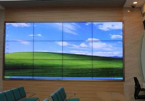 明光液晶拼接屏的另类用法。